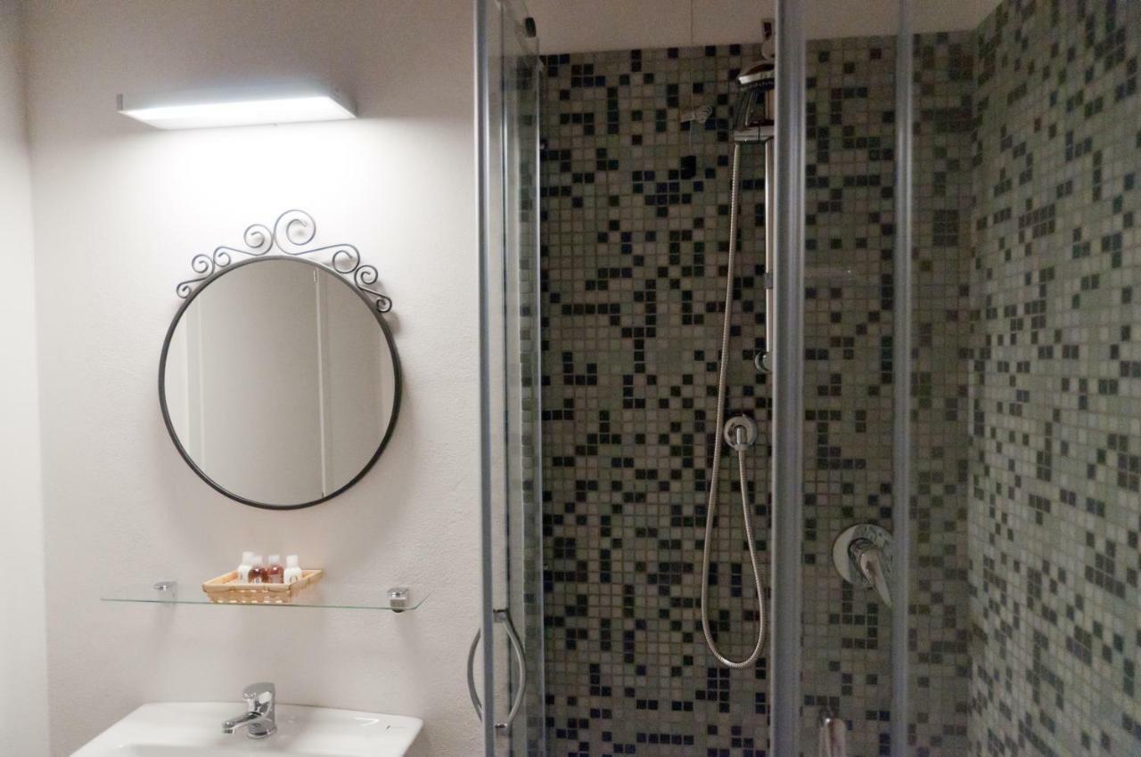 Casale Del Sole Garda Bed and Breakfast Monzambano Εξωτερικό φωτογραφία